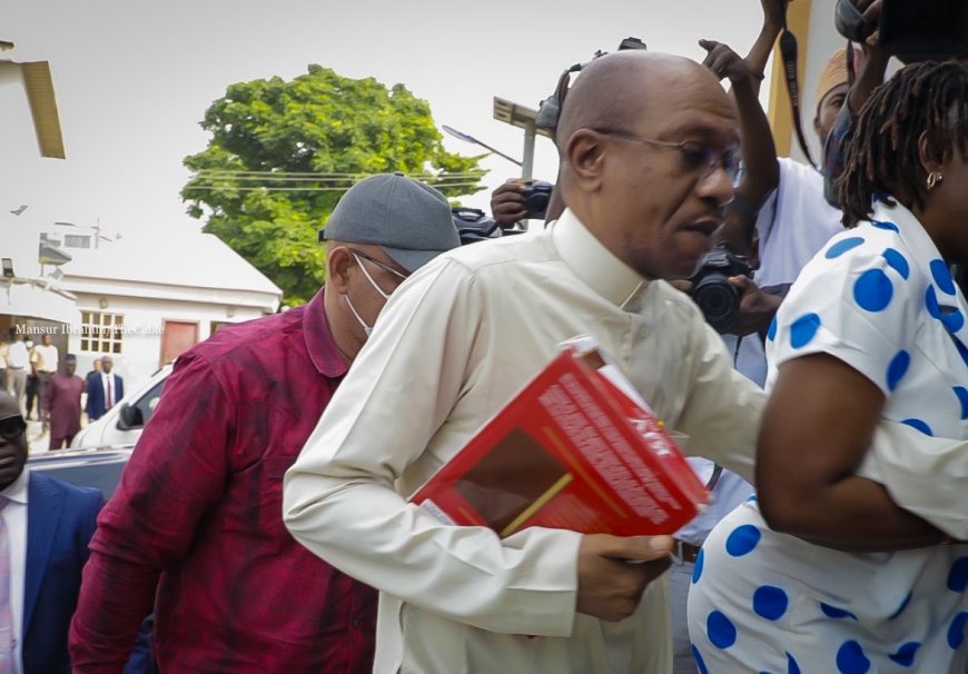 Abuja Court Orders EFCC to Immediately Release Ex-CBN Governor Emefiele