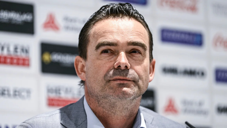 Great Marc Overmars has been banned from world football