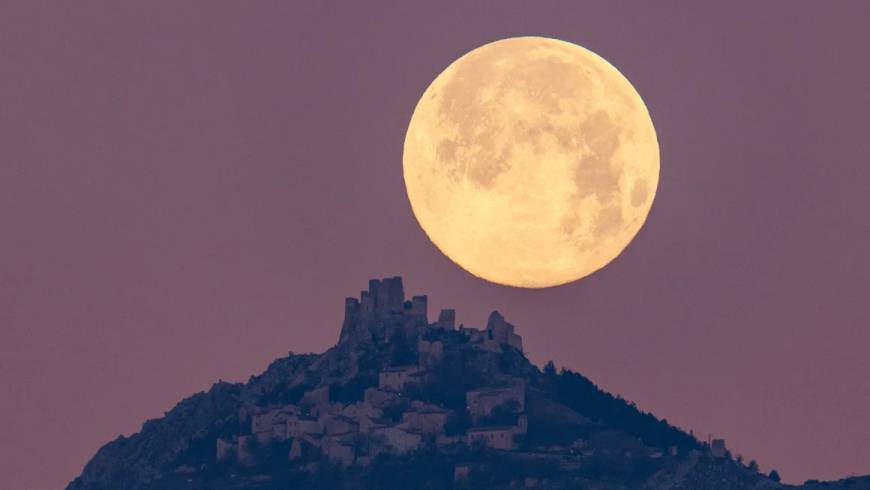 January’s full ‘wolf moon’ keep an eye on the sky